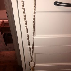 Kendra Scott Long necklace